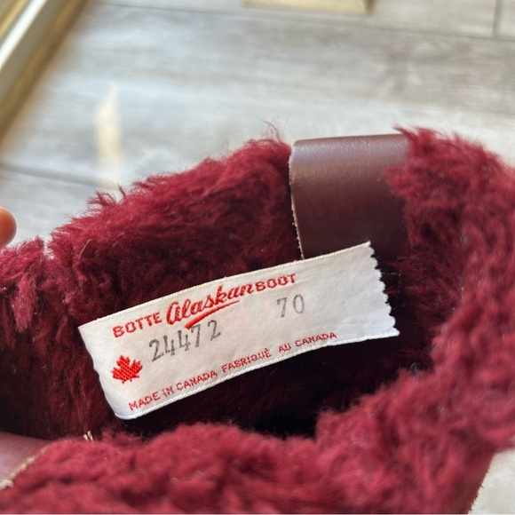 Vintage Alaskan Fleece Lining Suede Smooth Leather Heeled Boots Made in Canada - Picture 11 of 14